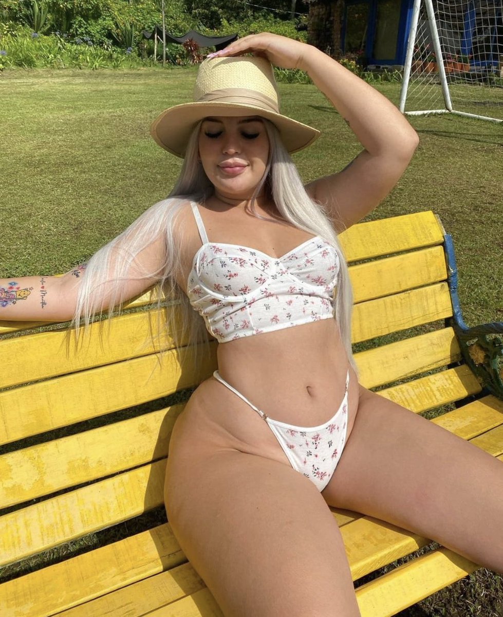 EliteMoonred's tweet photo. Isabella Preciosa ti #packsdecolegialas #packsdesecunadria #packsdejovencitas #Jovencitascalientes #Jovencitascalientes #sexys #latinas #colombianas #senos #videocasero #TetasPerfectas #tetas #culos #OnlyFansLeakedVideo https://t.co/VTcSJ0LmgK