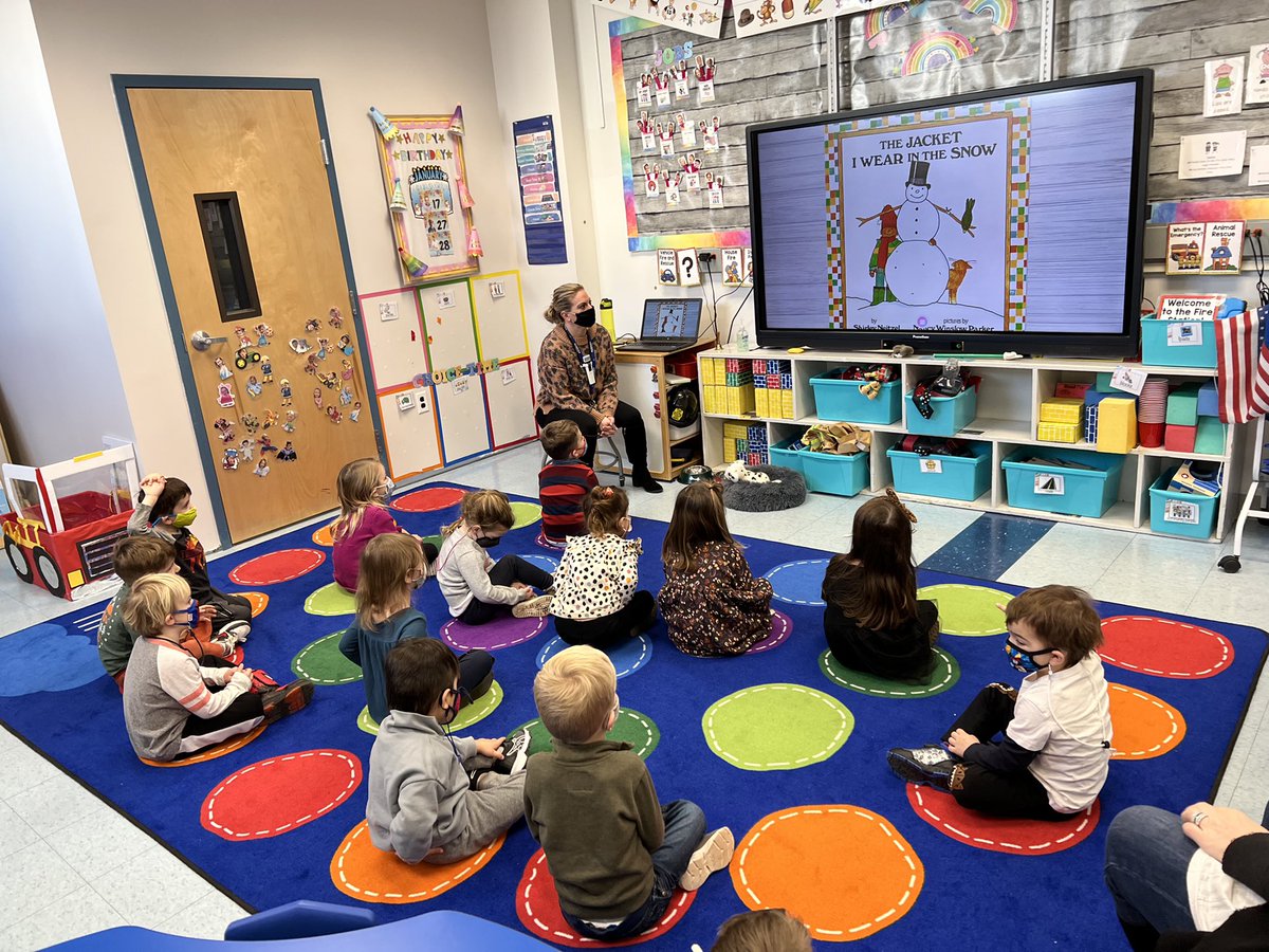 Amy Whalen tweet media