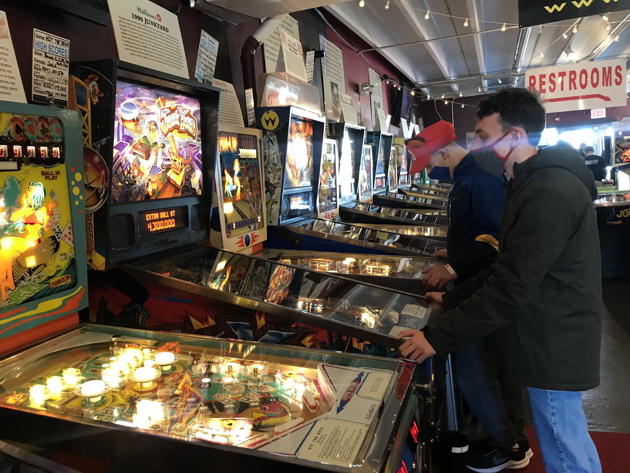 تويتر \ Coach Peters على تويتر: "Gage &amp; Tyler at Silverball Retro Arcade  today on their field trip with BHS Video Game Club &amp; Mr. Simmler's  class .. Gage &amp; Tyler are