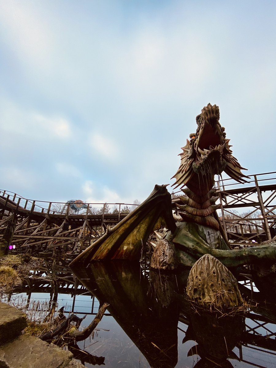 Michieldewt's tweet image. Sirocco en Archipel vast mogen beleven vanmiddag en wat was het tof! Goedgekeurd ✨🌊⛵️. Meteen ook even heerlijk een rondje gewandeld #blijfbetoverd #efteling