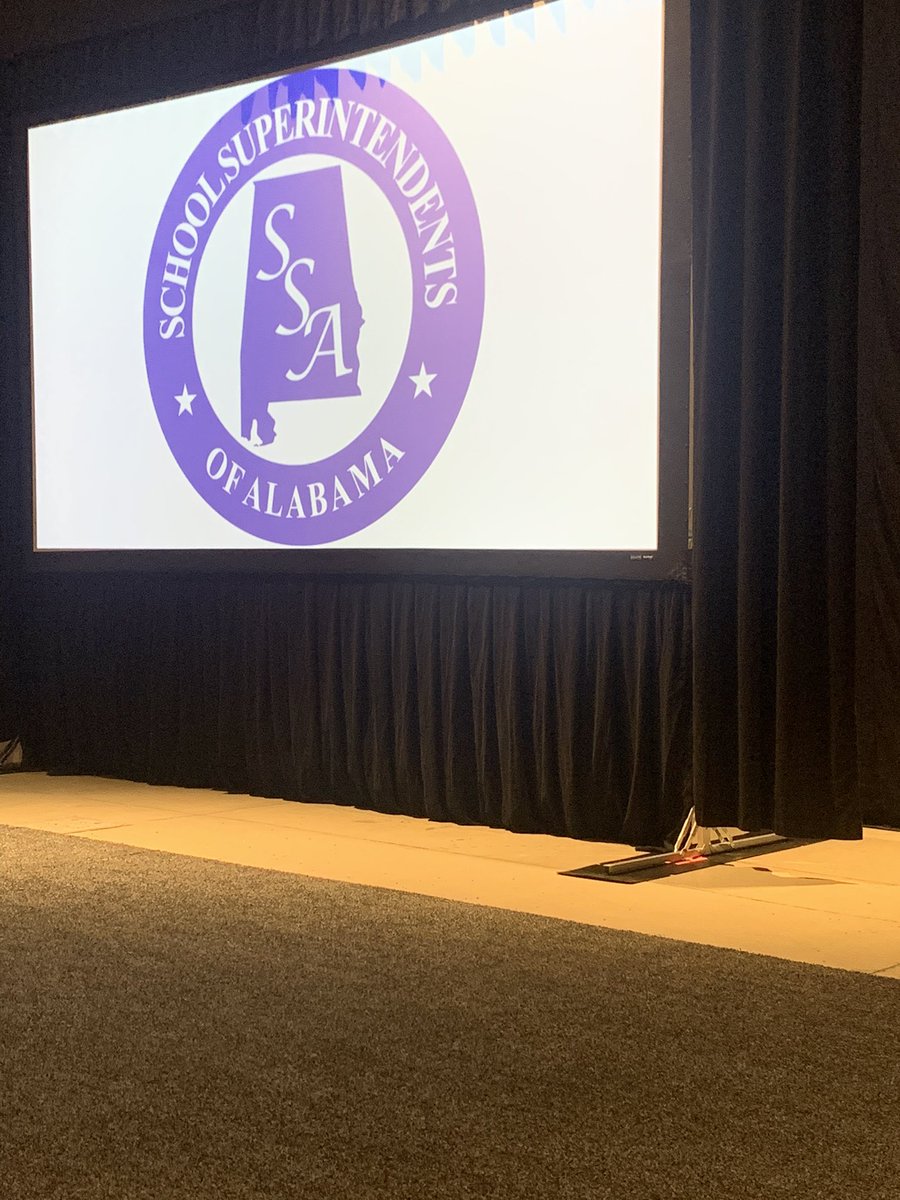 KinnEducates's tweet photo. During our presentation today at the School Superintendents Assoc. Conference, @JohnsonTimes launched a Drone to get an aerial view and picture of the Superintendents! Enjoyed presenting today. #technology #innovativeprograms @SSA_Supers @ThreadgillMCPSS https://t.co/SSg0QHtykX