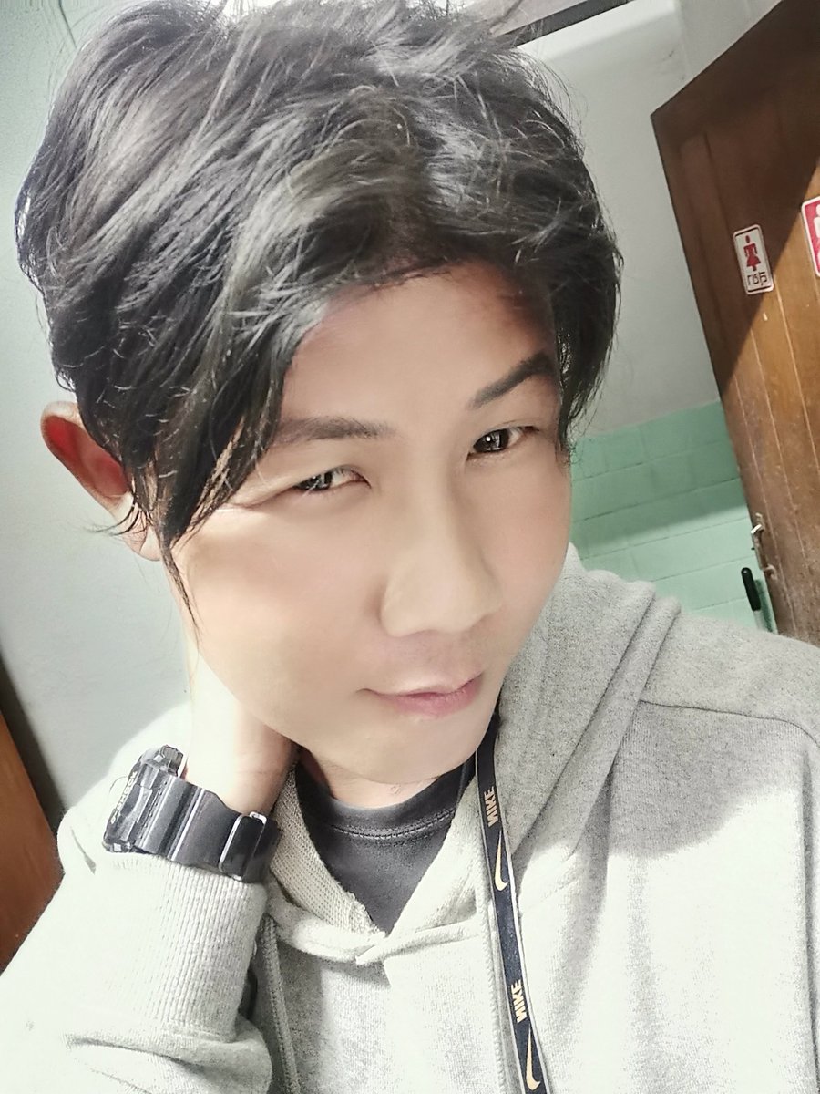 Nattyqc1's tweet photo. ตาเล็กๆสเปคใคร😅 https://t.co/1IPZrW39gl