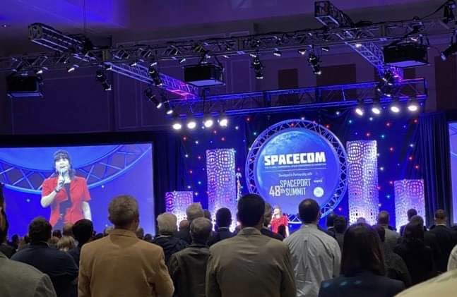 SenorraC's tweet image. We have LIFT OFF! SpaceCom/@SpaceportSummit  commenced! Thanks  @Astro_CabanaBob @NASA’s Assoc Admin, &amp;amp; comments from @NASA Admin., Fmr Senator &amp;amp; Astronaut, Bill Nelson! Honored to sing Anthem &amp;amp; be Gov’t Chair! 🇺🇸🎶🚀✨#spacecom2022 #48thspaceportsummit #spacecongress #nasa
