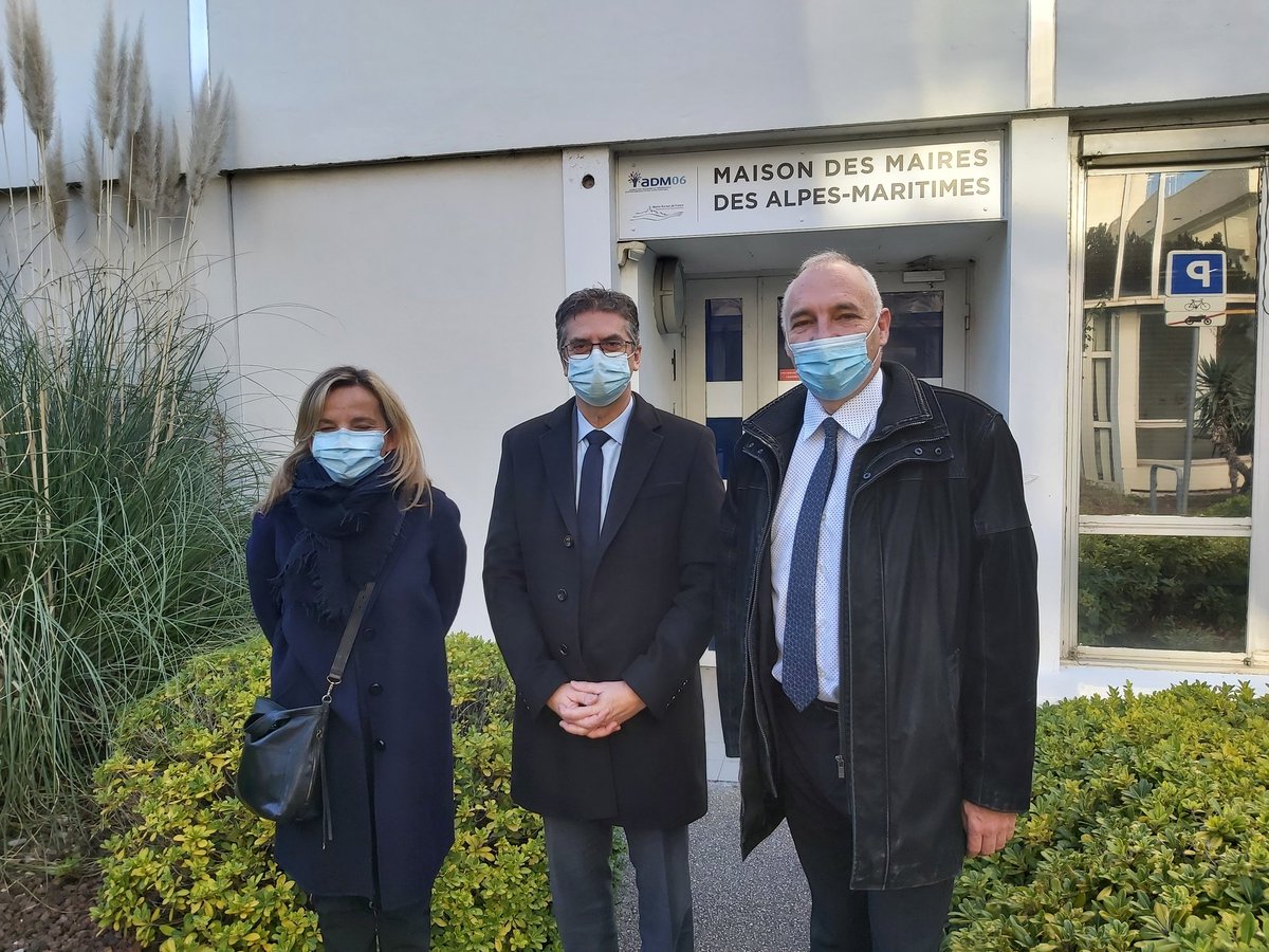 FBTP06's tweet photo. Aujourd'hui, rencontre de la @FBTP06 avec @JP_DAVID06, Président @Maires06.
@MoulardPatrick et @StphanieScoffi2 ont pu échanger sur l'actualité de la Profession : crise des matières 1eres et de l'énergie, hausse des prix, délais de réalisation des chantiers, small business act,.. https://t.co/3ypqg4mOe9