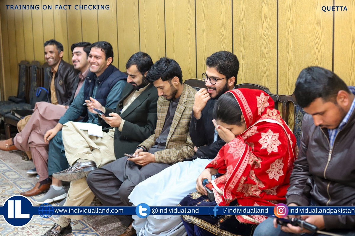 individualland's tweet photo. Day 2 of #FactCheckQuetta with journalists of #Balochistan.
π§΅ https://t.co/TgCk2uoRPd
