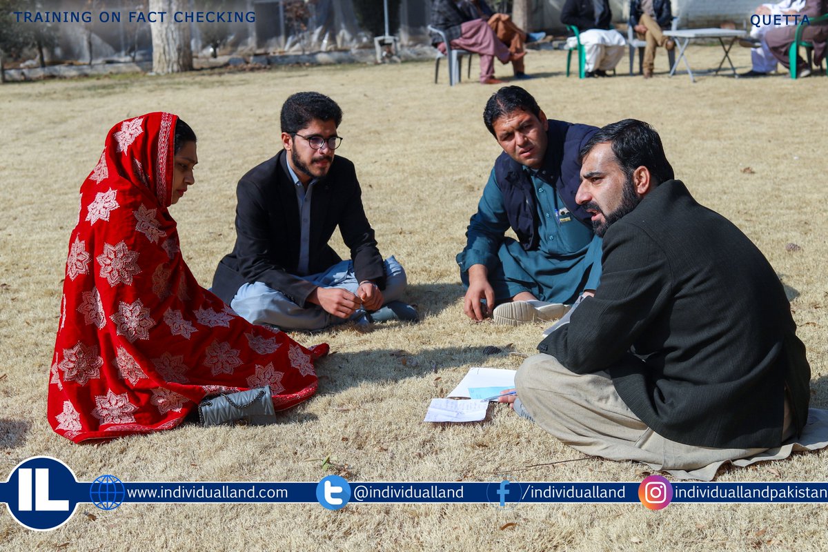 individualland's tweet photo. Day 2 of #FactCheckQuetta with journalists of #Balochistan. https://t.co/dYrA2HGGHH