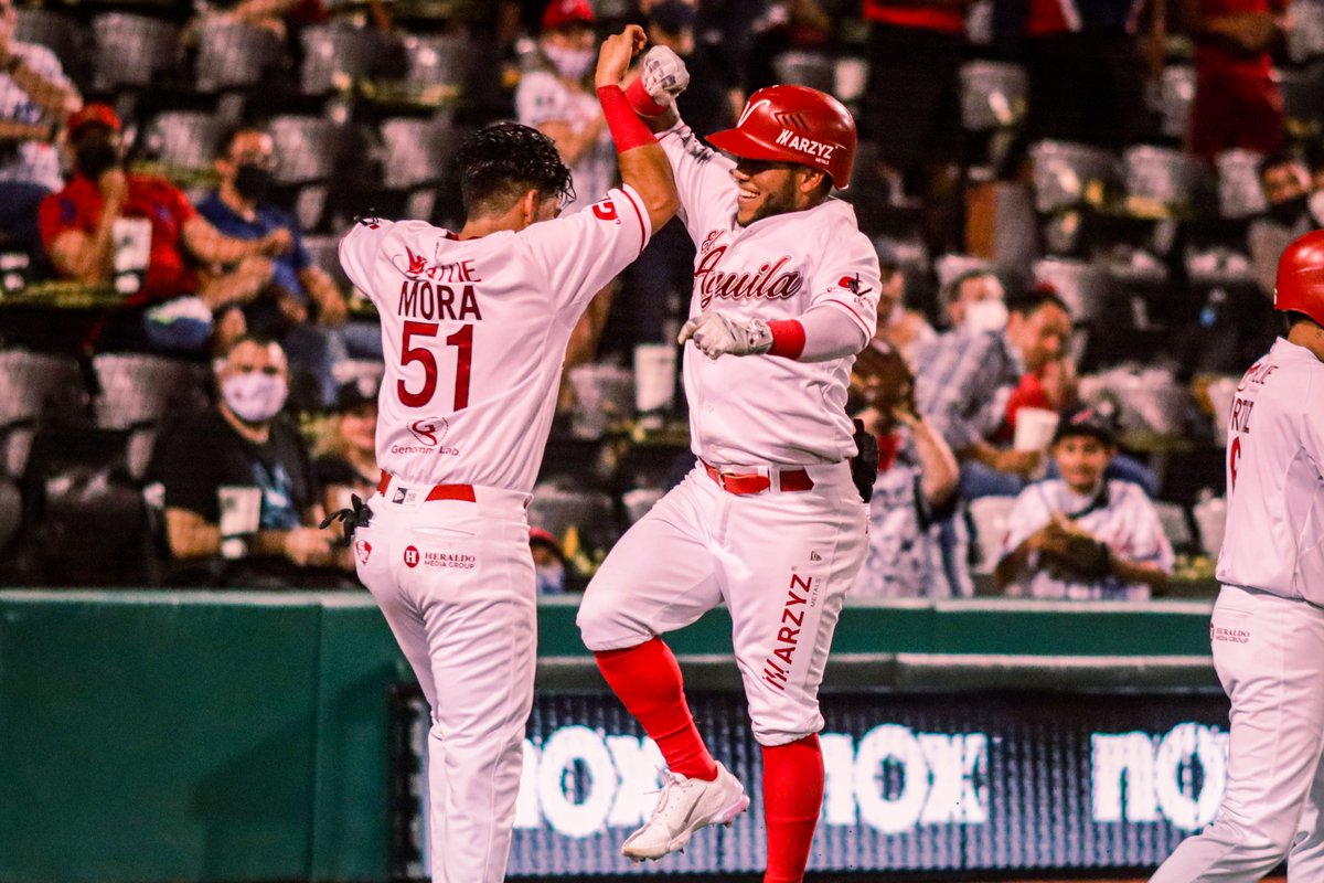 elaguilabeisbol's tweet photo. En 💯 días iniciamos temporada en el nido. 🙌🏟

22 de abril, es la fecha, @Pericos_Oficial. 🗓

¡Ahí nos vemos, flota! 🤜🤛

#ElVueloDelAV 🅰️✌️🦅 https://t.co/hhb4CAlP4n