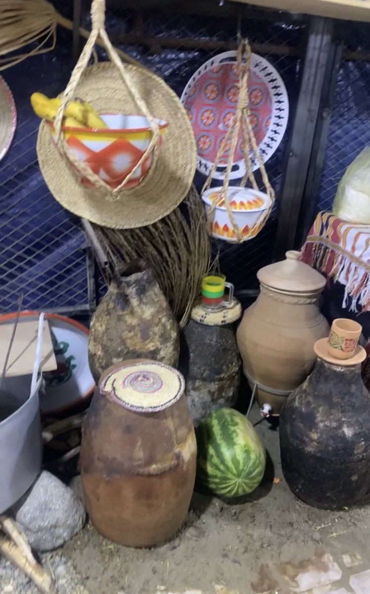 لقد تم المرور هذا اليوم بزيارة متحف الشاعره  فاطمه القرني بمحافظة العرضيات ولذي يشمل جميع التراث القديم الذي يعيد الزمان الماضي الجميل