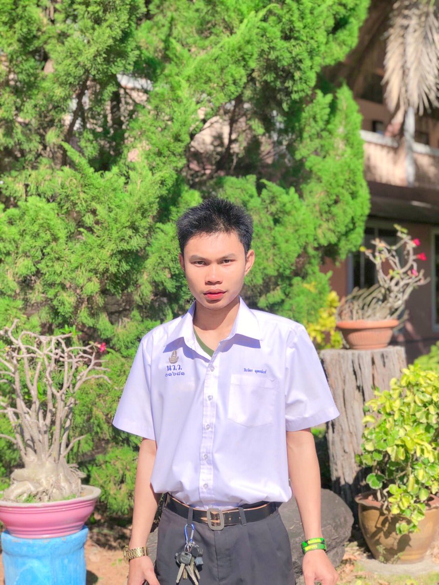 ChinnawatPt's tweet photo. สวัสดีวันสอบ!!❤️🥰 https://t.co/hLbV0eriK3