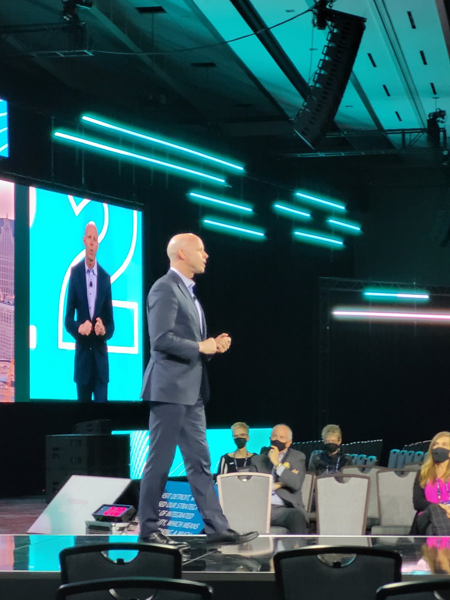 Great way to start off the year! Presenting at the @PCMAhq Convening Leaders conference in Las Vegas sharing Detroit's story far and wide. #PCMACL #VisitDetroit