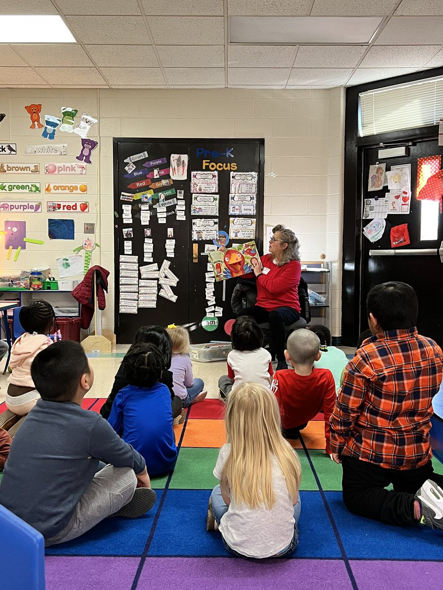 Megan Scott tweet media