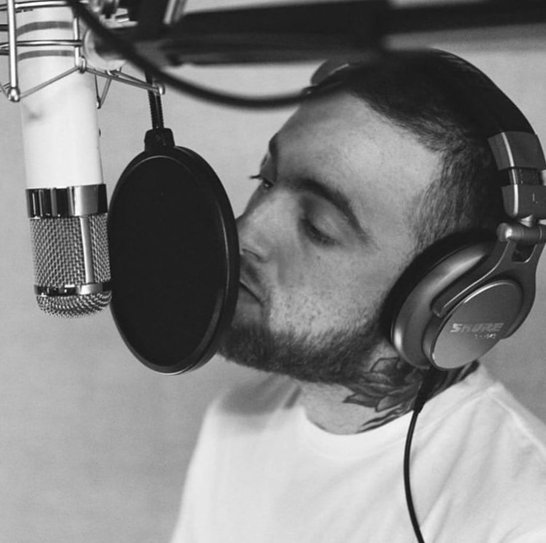 MacMillerMemoir's tweet image. What influence has Mac’s music had on you? 🕊
