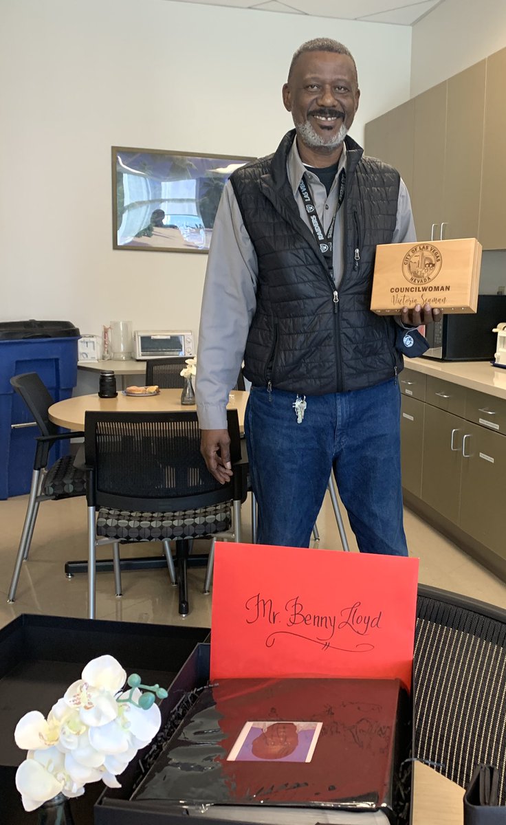 VictoriaDseaman's tweet photo. I want to thank Benny Lloyd for the many years of dedication at the @CityOfLasVegas and congratulations on his retirement. We will all miss him very much, but are excited about his new journey and future endeavors.
#lvcouncil #lvccward2 #Retirement #workdedication https://t.co/BFAlQDh7qg