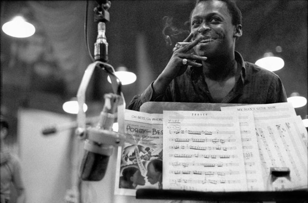 nani195's tweet photo. “Blue In Green” 🎶
#MilesDavis #jazz
#music https://t.co/y5dekw3C1v
#DonHunstein #photography https://t.co/xfGPModgNf