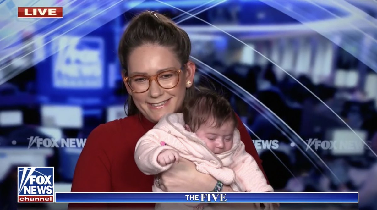 CUTEST!  So happy to see her sweet face, @JessicaTarlov - and you too! https://t.co/iYAtuRjYdI