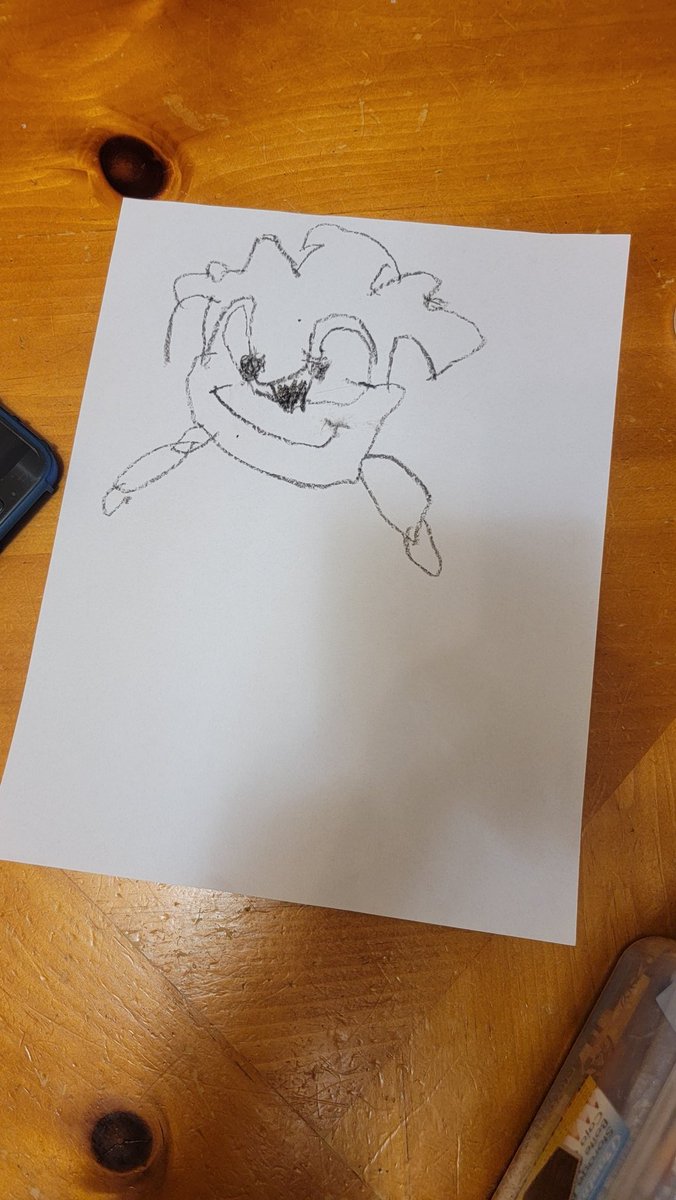 My 5 year old wanted to draw sonic, he got a drawing video on youtube and this is the outcome. I think its still better then the first sonic movie rendering.
@SEGA 
@sonic_hedgehog https://t.co/liqYdom6mG