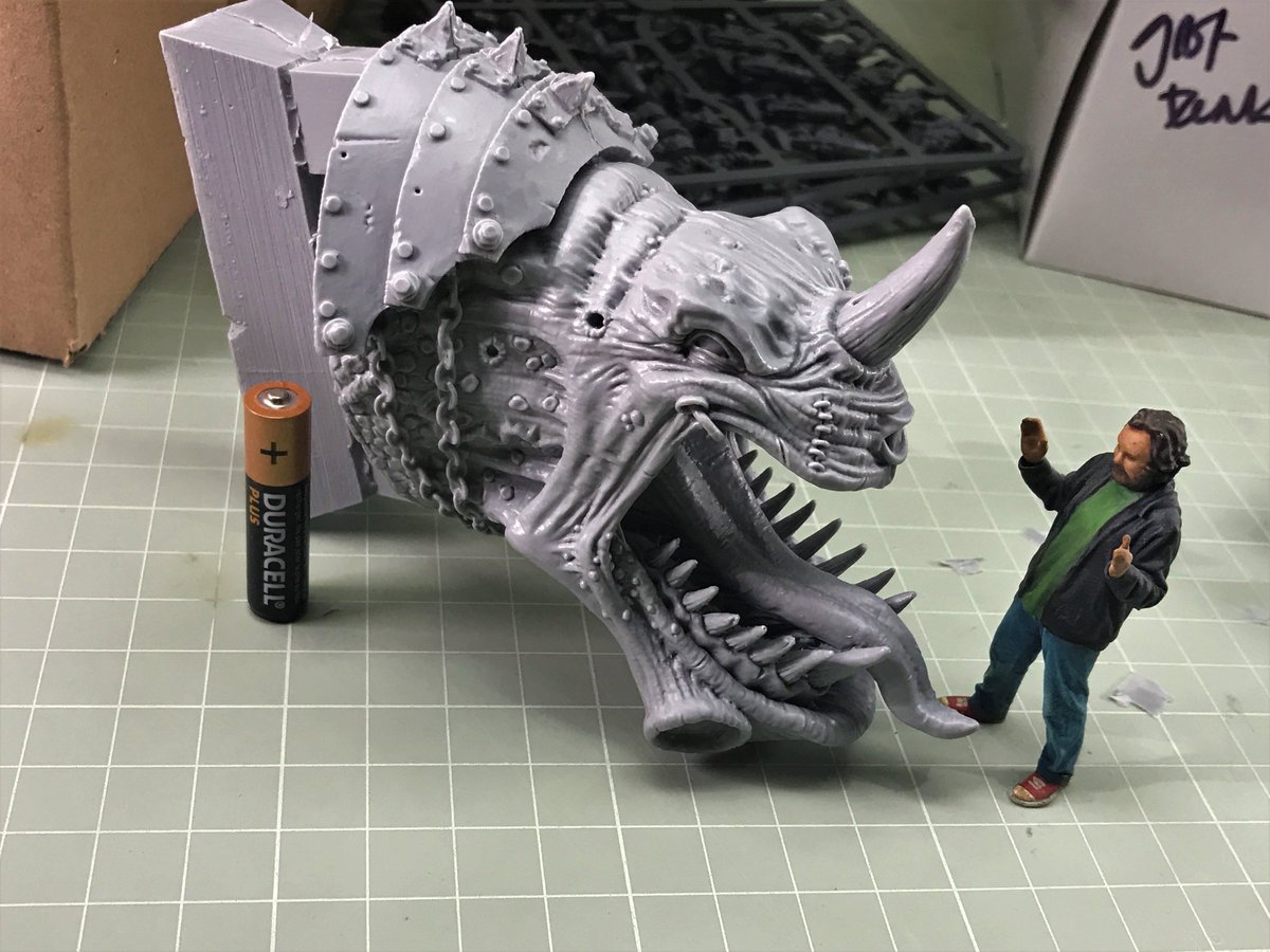 gurufoxx's tweet photo. Dear Dog in Heaven, what have I gotten myself into?
#Orks #dakka #squiggoth #grottanks #killbursta #forgeworld #warhammer40k #40k https://t.co/YHlyFphqlp