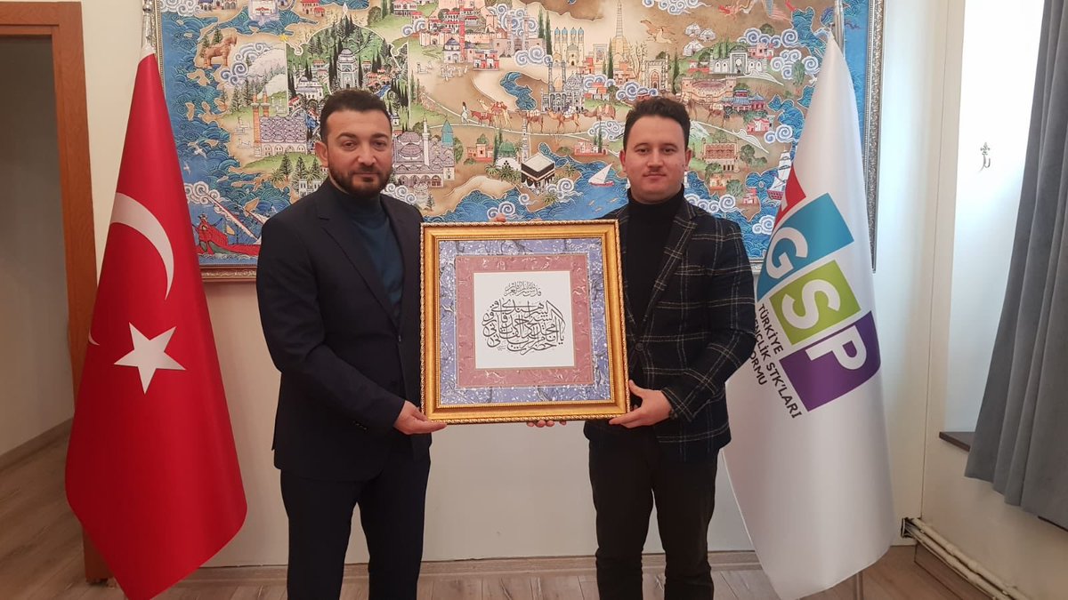 Gencihlas's tweet photo. Genç İhlas olarak, Türkiye Gençlik STK'ları Platformu (TGSP) Yeni Dönem Başkanı Ali Haydar Ustaosmanoğlu’nu ziyaret edip, yeni görevinde muvaffak olma temennisinde bulunduk. https://t.co/4yWC27Ayon