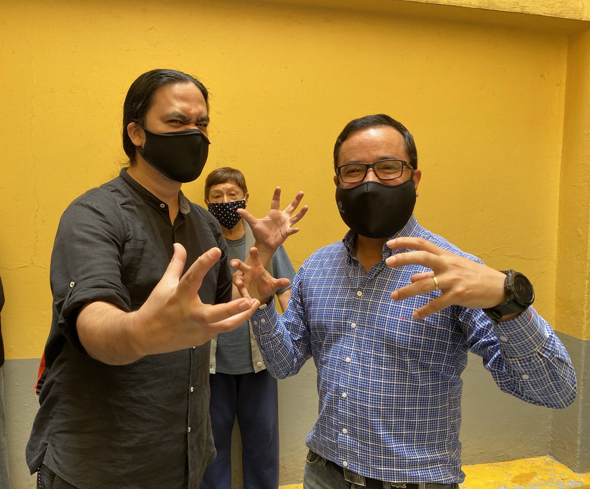 No me digas eso, por favor! También quiero mi foto así contigo.