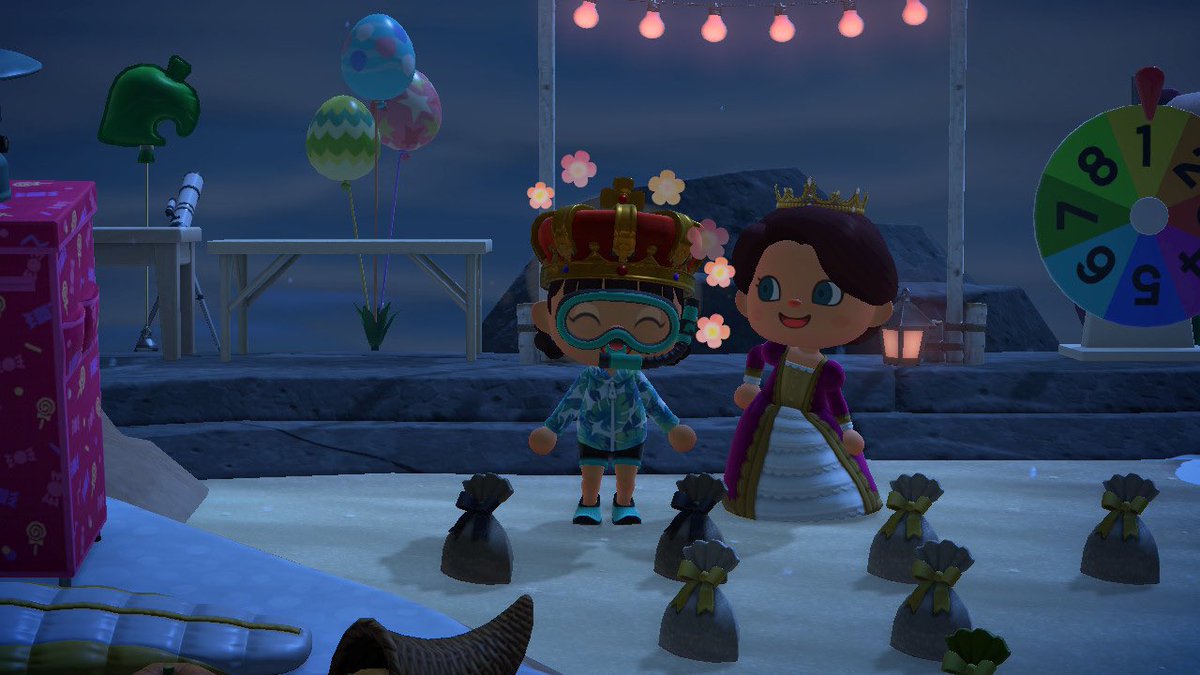 isla_reloj's tweet photo. 🥰 ¡Muchísimas gracias a @IMauiland por el gran ratito que hemos pasado y por los regalos, eres genial! 🥰 https://t.co/8UTArqqYnZ