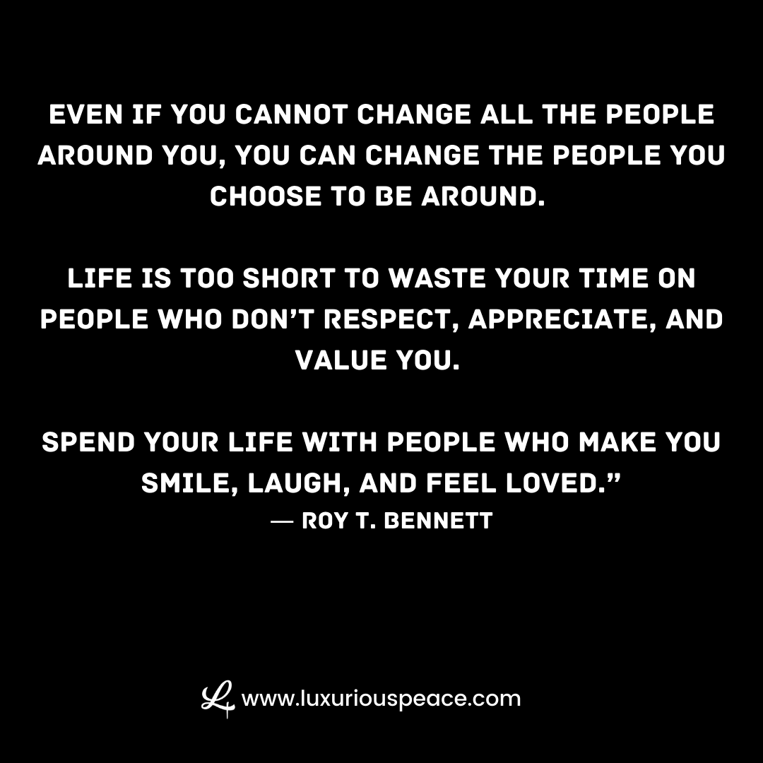 LuxuriousPeace's tweet photo. All Smiles, All Laughter and All Love!
#nuffsaid #protectyourpeace #protectyourhappiness #valueisdeep #wellnesswednesday #healthiswealth
#supportblackbusiness #buyblack #blackowned #blackbusinessdirectory #thenewmajority #shopblack
☮💚🌱
#shopnow👇🏾
https://t.co/Ypd8MEQrq2 https://t.co/LcY1OZuj0r