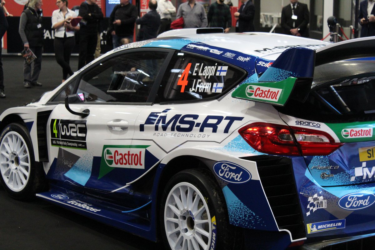 Warren_S_Nel's tweet photo. @PitCrew_Online @autosportlive @JPrentice8 @lukasredl @psmedia6 @james16matthews @AaronIrwin7 @TMotorsportGirl Here's another from the last Autosport International in 2020.
Spot @AnnaLouiseRudd in the background as well.
#VirtuallyThere https://t.co/OL7ibDBydV