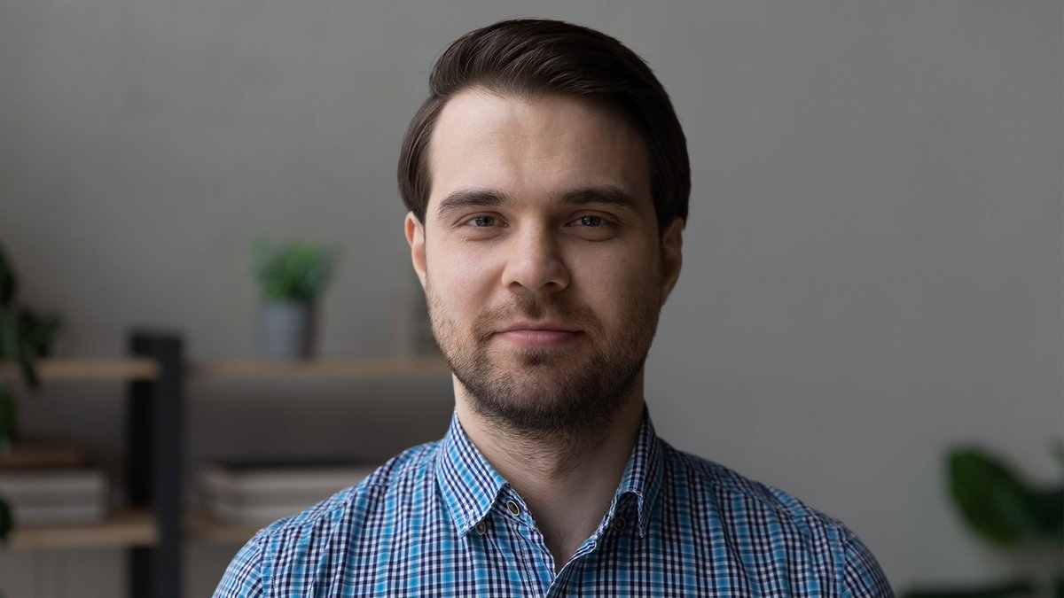 Shitty Music Has Helped Moron Through Hardest Times In His Pointless Life bit.ly/3rvyyNB