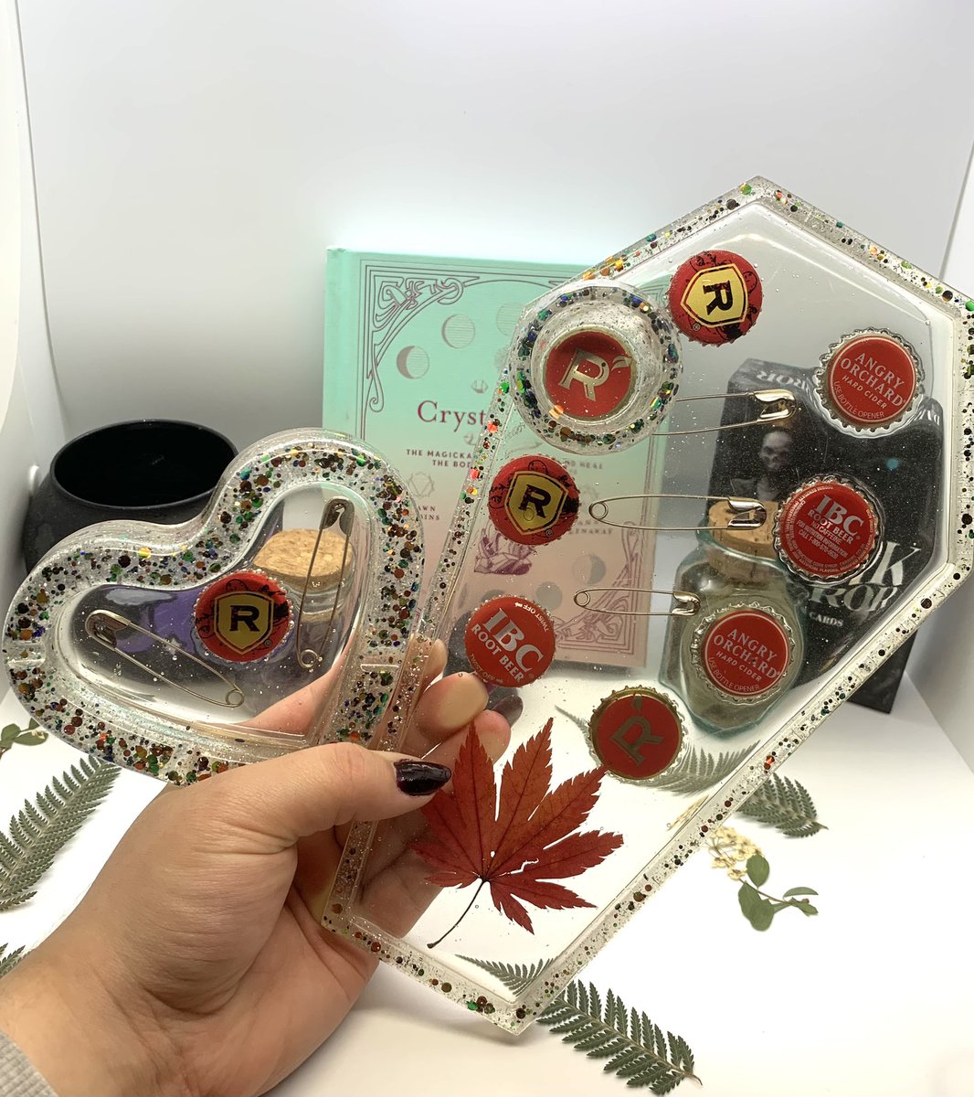 day 7 of trying to find this bundle a home! 🥺

for a limited time, you can snag it for $49 + shipping if you order via dm’s! (orig $70) 

I accept CashApp, Venmo, and PayPal 🥰 (also Zelle and GooglePay)