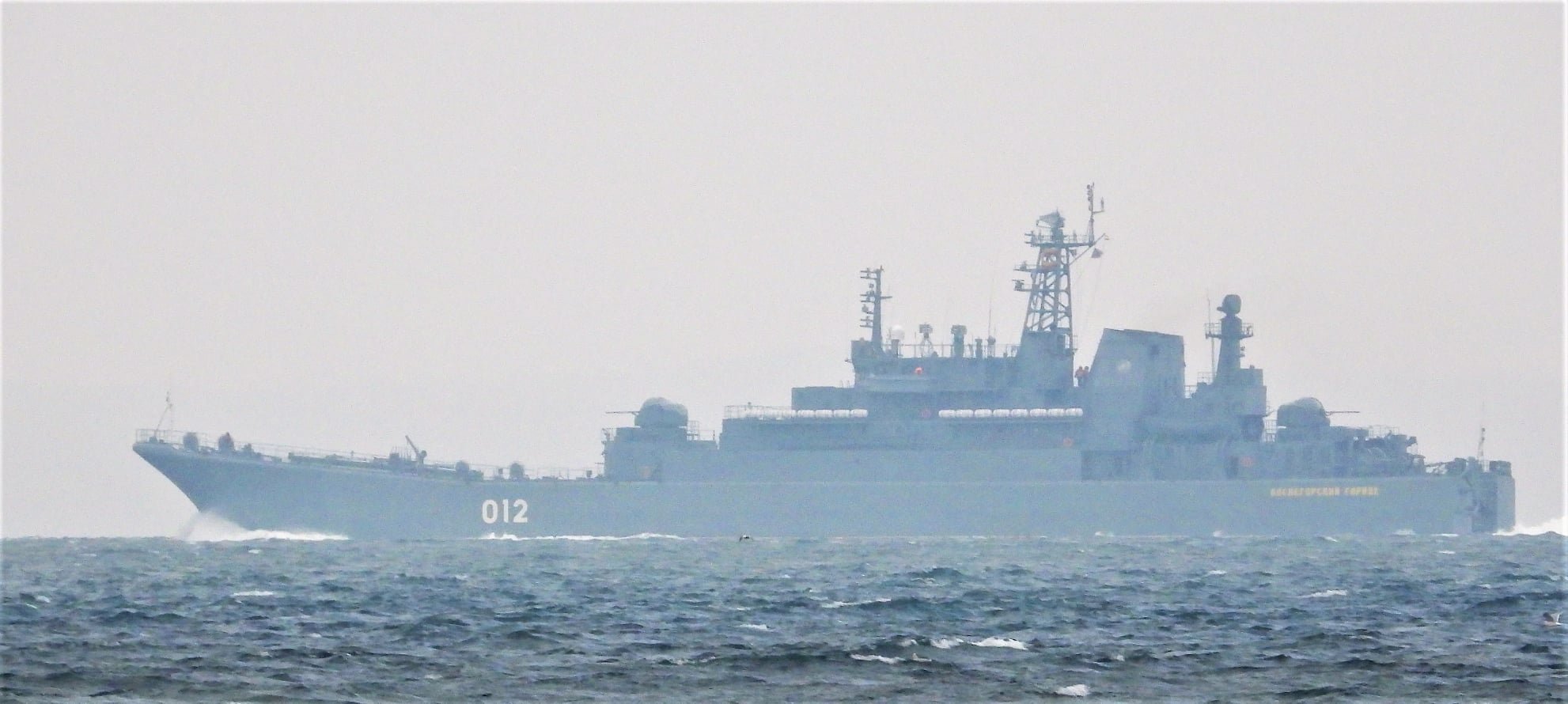 BREAKING NEWS: RUSSIA SENDS AMPHIBIOUS ASSAULT SHIPS INTO BALTIC SEA TOWARD SWEDEN; SHIPS ARE . . . . LOADED ! ! ! ! FI7X5kLWYAYQ9Xv?format=jpg&name=large