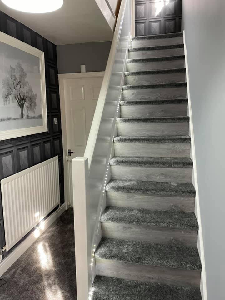 #NorthWestHour Lazy Carpets offer a bespoke flooring service all from the comfort of your own home. Currently covering the Northwest.

☎ - 01925 988627
📧 - info@lazycarpets.com
💻 - lazycarpets.com