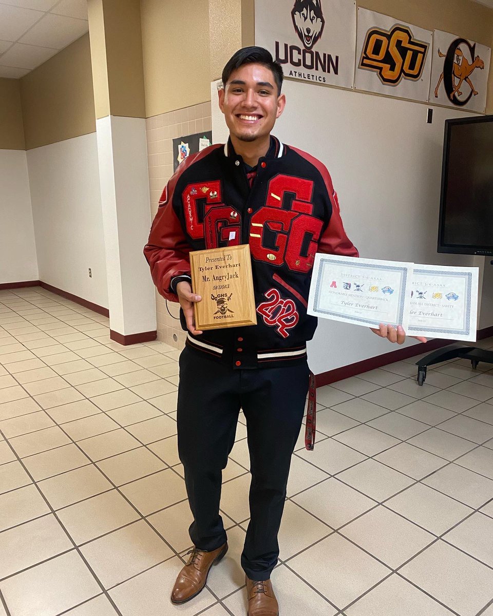 Tyler Everhart tweet media