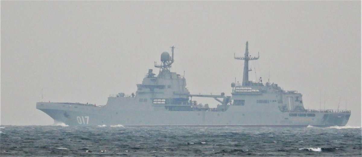 BREAKING NEWS: RUSSIA SENDS AMPHIBIOUS ASSAULT SHIPS INTO BALTIC SEA TOWARD SWEDEN; SHIPS ARE . . . . LOADED ! ! ! ! FI7YMlzXEAQ85-j?format=jpg&name=medium