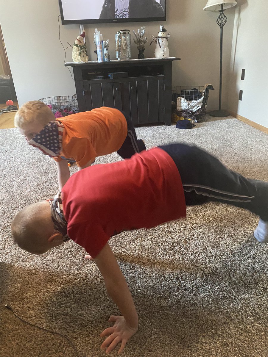melbranton's tweet photo. We shall call this the quarantine workout Wednesday. Boo!! #WorkoutWednesday #fromhome @IBES_PE https://t.co/7nQ0axBSh4