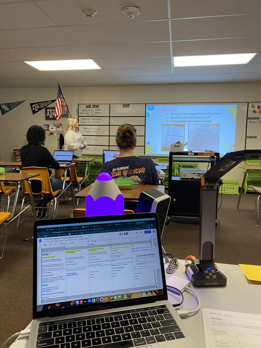 Thank you <a href="/Autumn_Long20/">Autumn Long</a> for leading this mighty but short mini-PD on Vocabulary Field guides! #mayde4ela