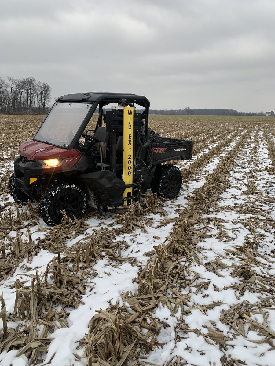 Today’s close to 0 Celsius felt almost tropical. Starting to feel like sampling season has no beginning or end, just keep going to the next field! Can’t say I hate it! <a href="/ALCanadaLabs/">A&L Canada Laboratories Inc.</a> @DeveronUAS