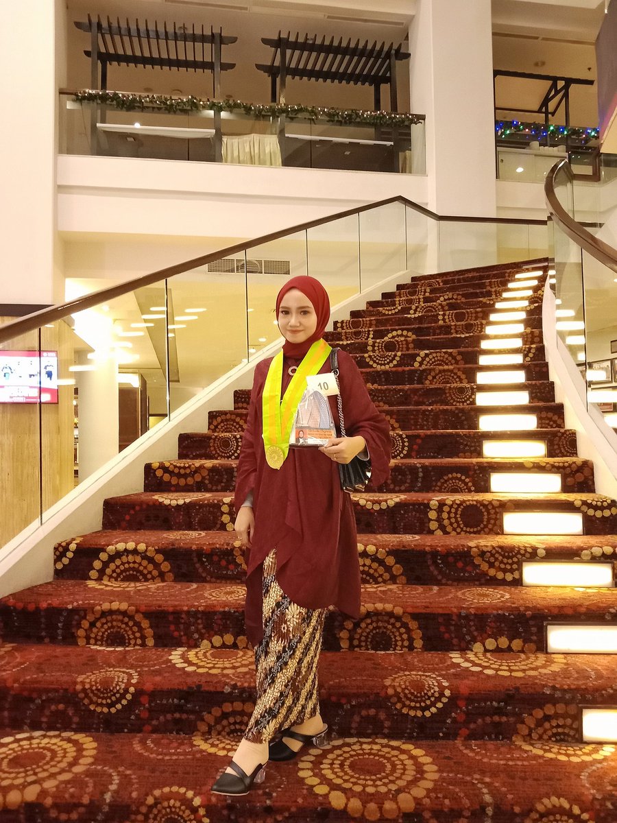 illa_fdilah's tweet photo. Terimakasih atas dedikasinya UNM https://t.co/uVrSidI40D
