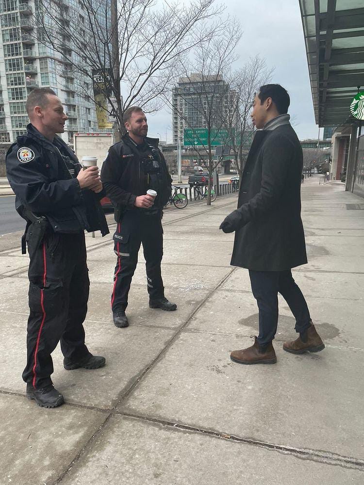 Great conversation with M.P. @KevinVuongTO today about issues and concerns in the Spadina-Fort York neighbourhood. Looking forward to working in partnership to serve this great community! 
<a href="/NCOMarc/">Marc Van Ruyven</a> <a href="/TPS14Div/">14 Division🇨🇦🚔</a> <a href="/TorontoPolice/">Toronto Police</a> #Partnership #neighbourhoodofficer #torontopolice