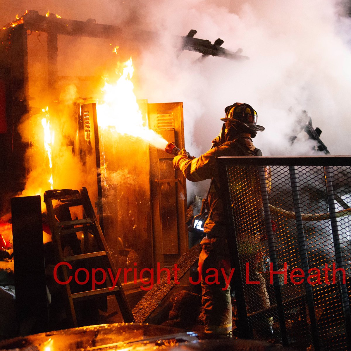 jayheath188's tweet photo. Concord NH-1930-Worker 71 Manchester St-Garage  @IAFF1045 https://t.co/PqV9tvF4zw