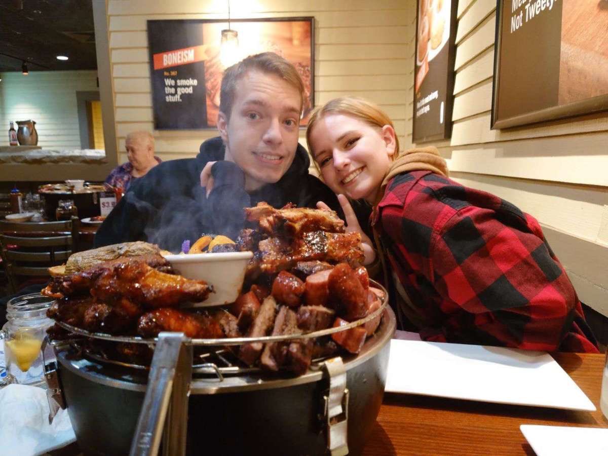 kedougs's tweet photo. I’ve come to the conclusion I’m happiest with Matt and food:) https://t.co/HEPx9uJWdH
