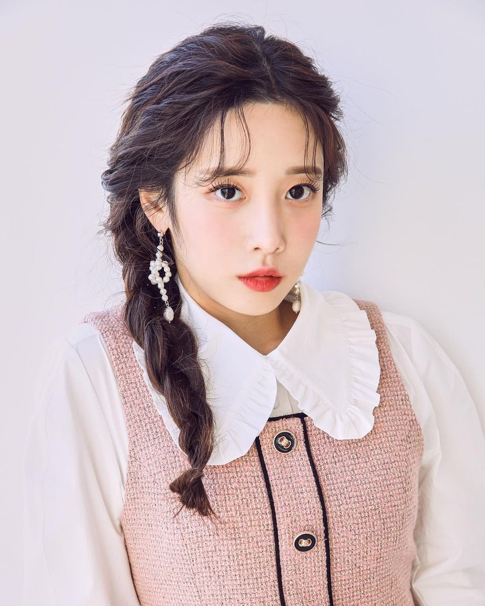 jiaezone's tweet photo. #LOVELYZ #러블리즈 #YOOJIAE #JIAE #유지애 https://t.co/06e7YKFWti