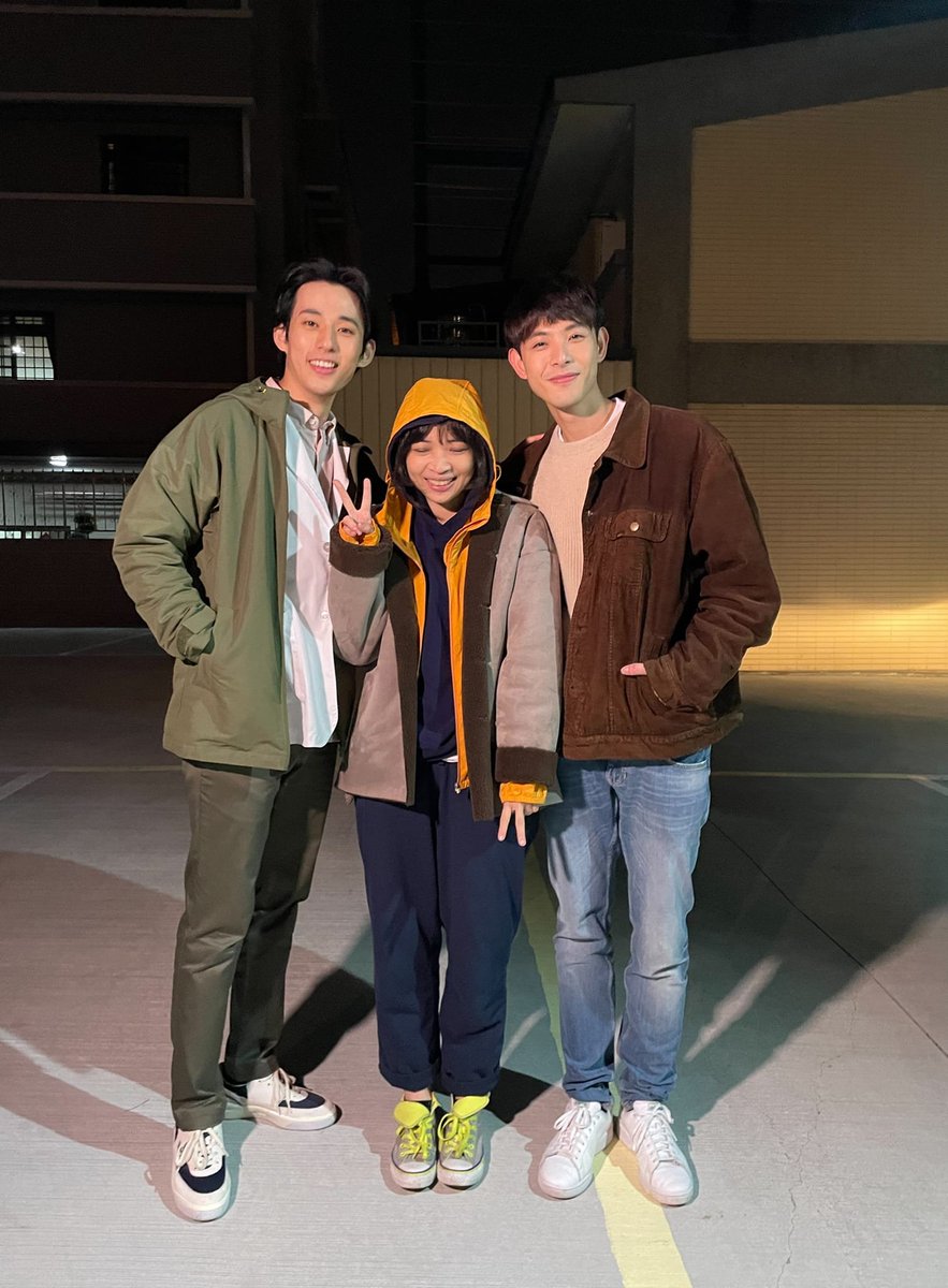 YOLO_liveright's tweet photo. This director/author is really...something. 😂
Jake with his big innocent watery eyes is exactly like "🥺🥺🥺🥺" no one can tell me otherwise! 😭💝
Let me hug you baby. And Simon too. 🤗🥰
#徐鈞浩 #JakeHsu #連晨翔 #SimonLien #一杯熱奶茶的等待 #WaitingForMyCupOfTea https://t.co/Rn8JnFGi4g