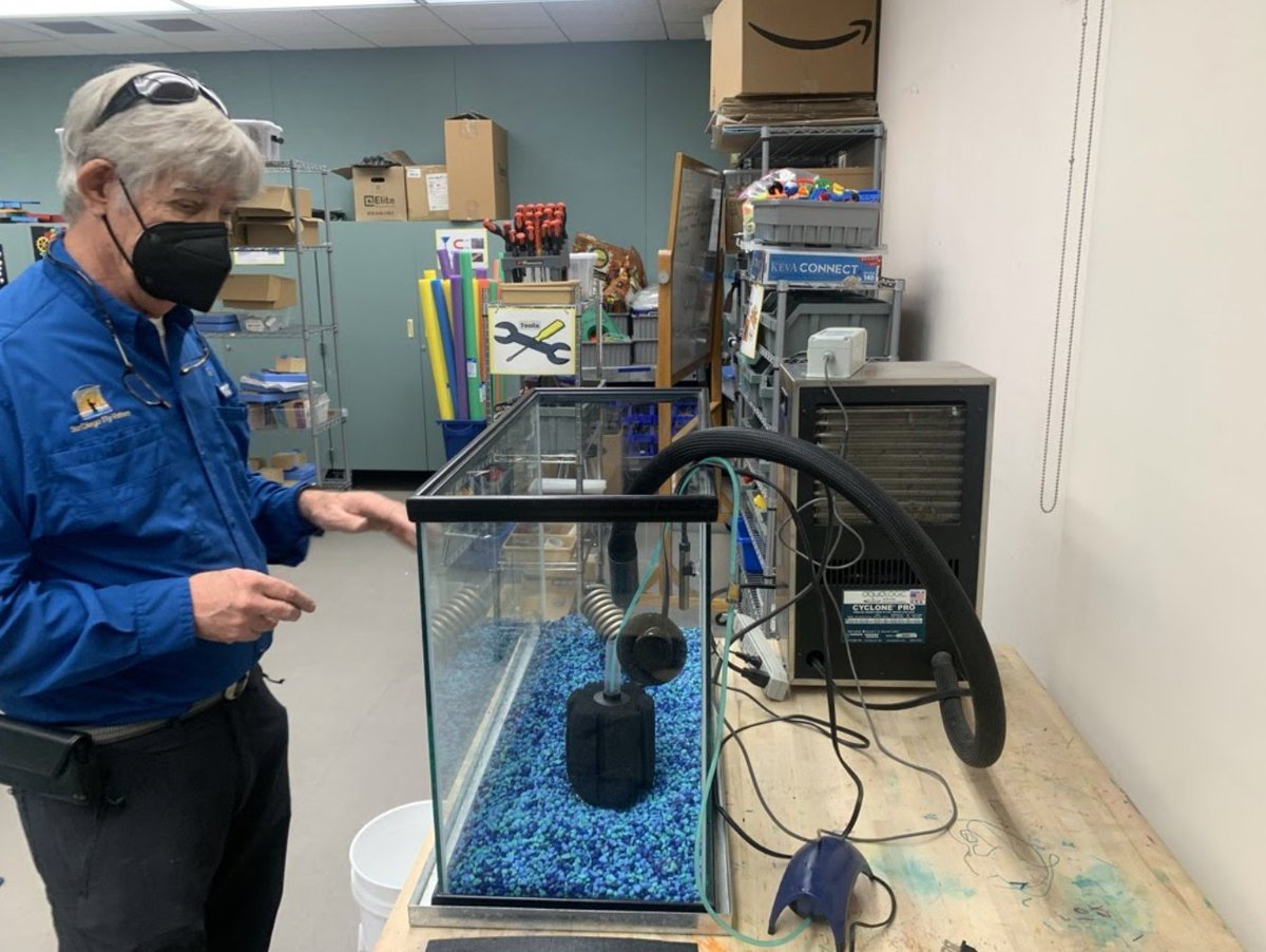 sbsdCCSTREAM's tweet image. Bruce from @SDFlyFishers set us up @sbsdCCSTREAM so we can hatch our own #troutintheclassroom! Thank you. #SBSDstream #SolanaBeachSD #CAFishandWildlife