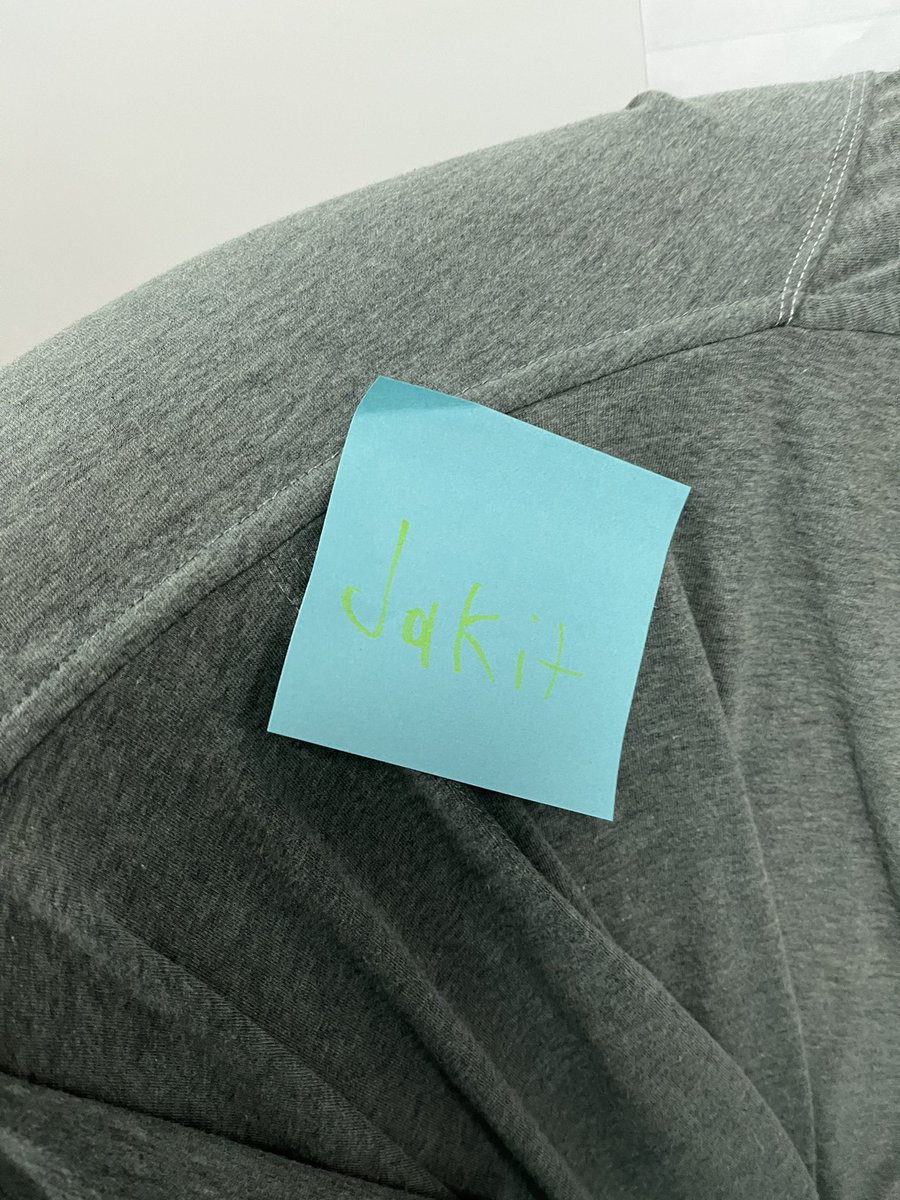 NealBulldogs's tweet photo. When you tell the kids to apply their phonics knowledge to label the room, they take you seriously! I’ve been finding sticky notes all day.  #rrechat https://t.co/IMKoU0s76u