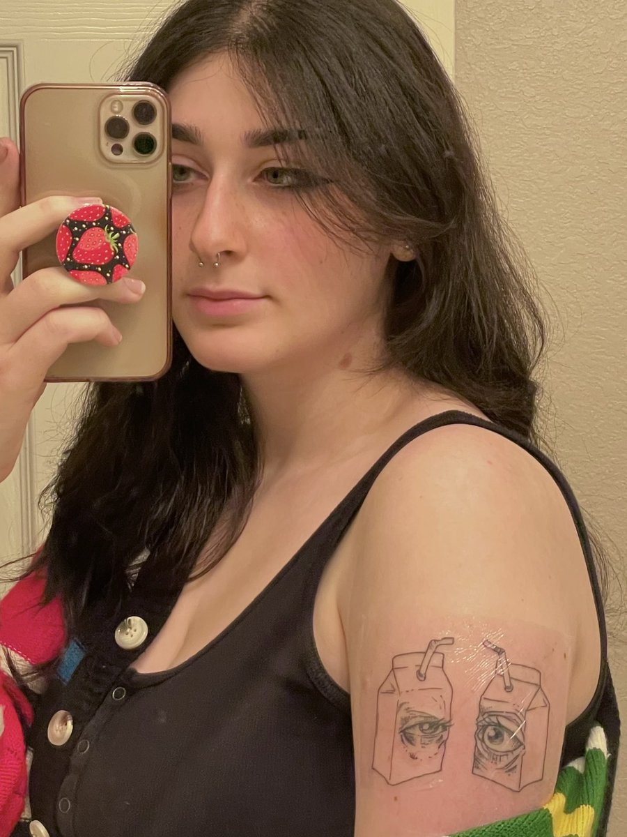 monsterhorns's tweet image. i can finally show twitter my tattoo &amp;lt;3 (design by hethbeth2 on insta)