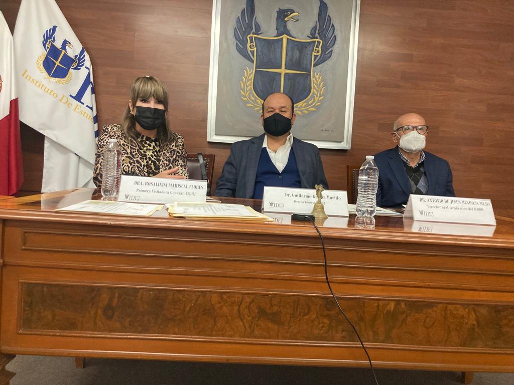 IDEJGuadalajara's tweet photo. Esta noche tuvo lugar en el IDEJ la ceremonia de clausura y entrega de diplomas del Diplomado "Implicaciones estratégicas de los Derechos Humanos en las Américas". https://t.co/8JS08OgTEg