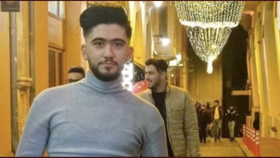EAmaduni's tweet photo. A house where Syrian refugees were staying in Istanbul Bayrampasa was attacked by racists and a young man named Naif Alnaif was stabbed to death in the heart. #turkishracism #racism #turkishnationalism #fashism #racists #syrianRefugees #turkism #turanism #mhp #ulkucu #bozkurt https://t.co/KqoFxqoDSm