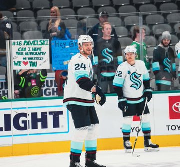 image of jamie oleksiak warming up in white road jersey