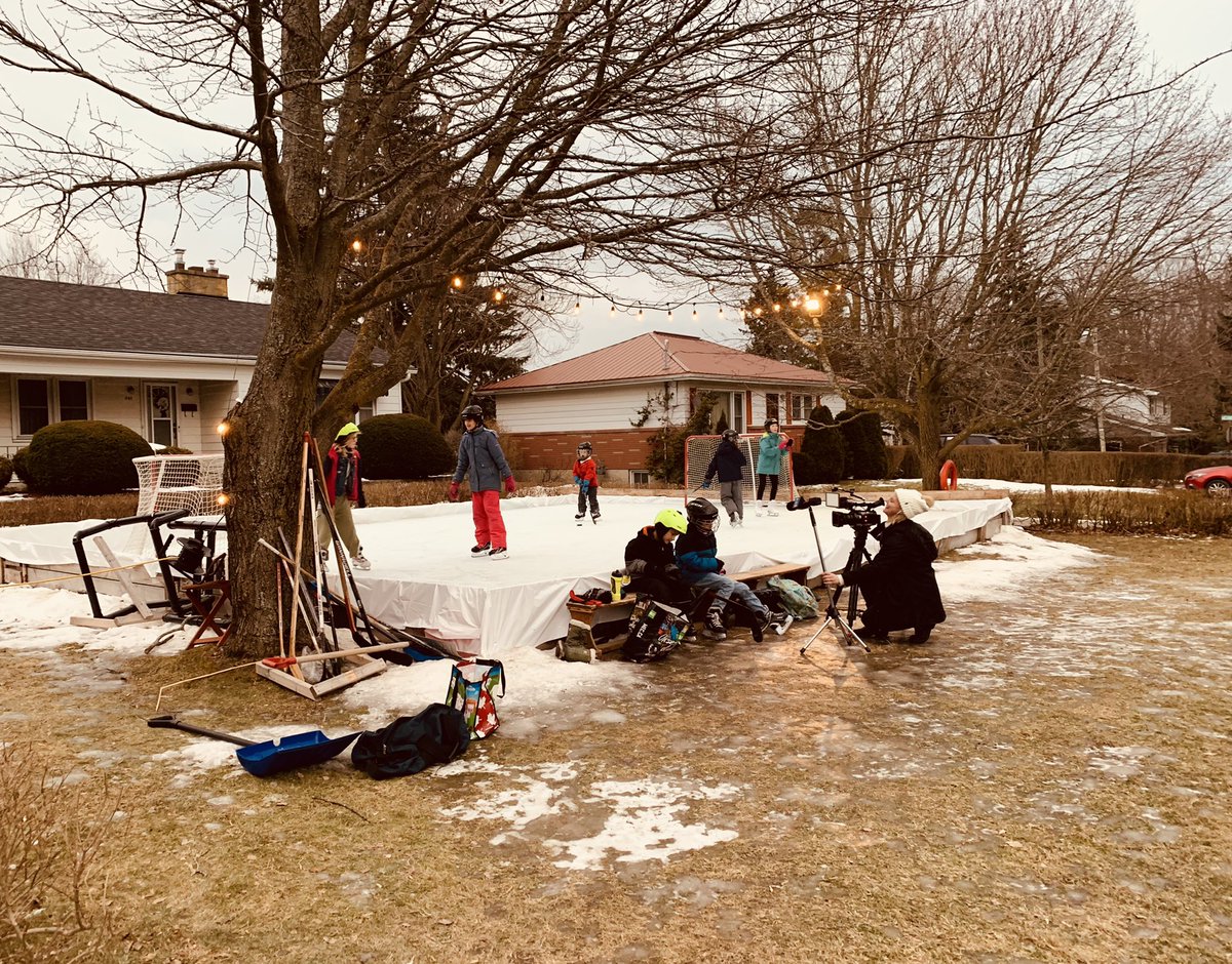 Msektateacher's tweet photo. What recess time looked like this week. ❄️ 

#outsidelearning #screenbreaks #ygklove https://t.co/FjGCWBh1mb
