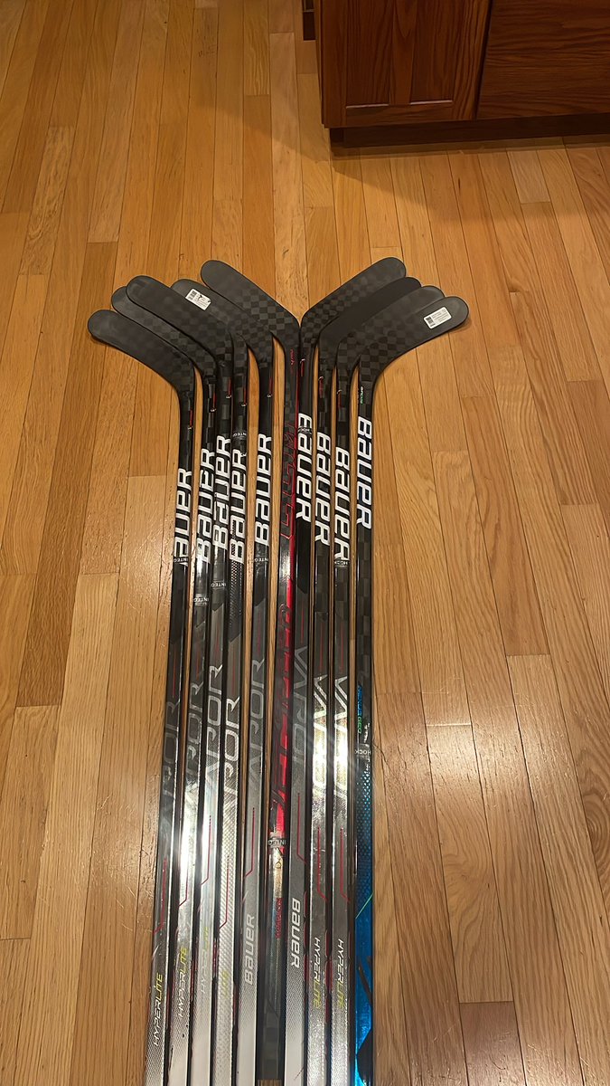 Just a few #freshfix from us here <a href="/stick2fix/">Integral Hockey Grand Forks</a> !!! Available now for $135.00 each.

RH P92 77 and 87 flex Hyperlites 
RH  P92  80 flex FT4
LH  P92 77 and 87 Hyperlites 
LH P28 77 flex Hyperlite
LH P92 77 flex Geo

integralhockeygrandforks.com/shop/

🏒
🥅
🚨

#keepitinplay #SpoilYourStick