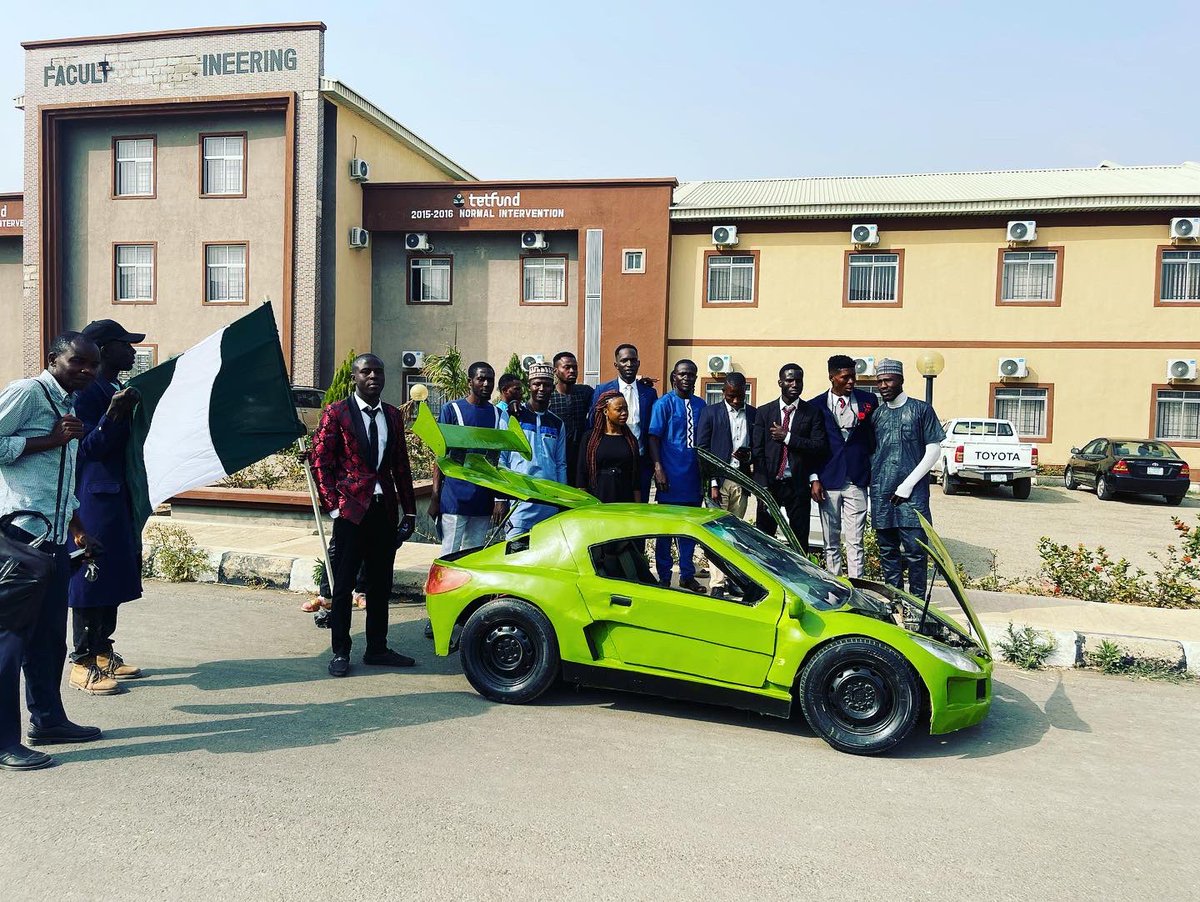 jerry_mallo's tweet photo. Ideas without labour are still boring, they never become Real.  

The University of Jos Mechanical Engineering students defended their graduation project.    @Bennieautomobile feel happy to have been part of their success.
We find happiness in shearing the little knowledge we hav https://t.co/lzcddXeegf